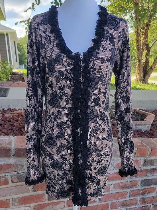 Twelve by Twelve Sweaters - Twelve by Twelve Dark Floral Lace Trim Zip Fitted Cardigan Top Size M Whimsigoth